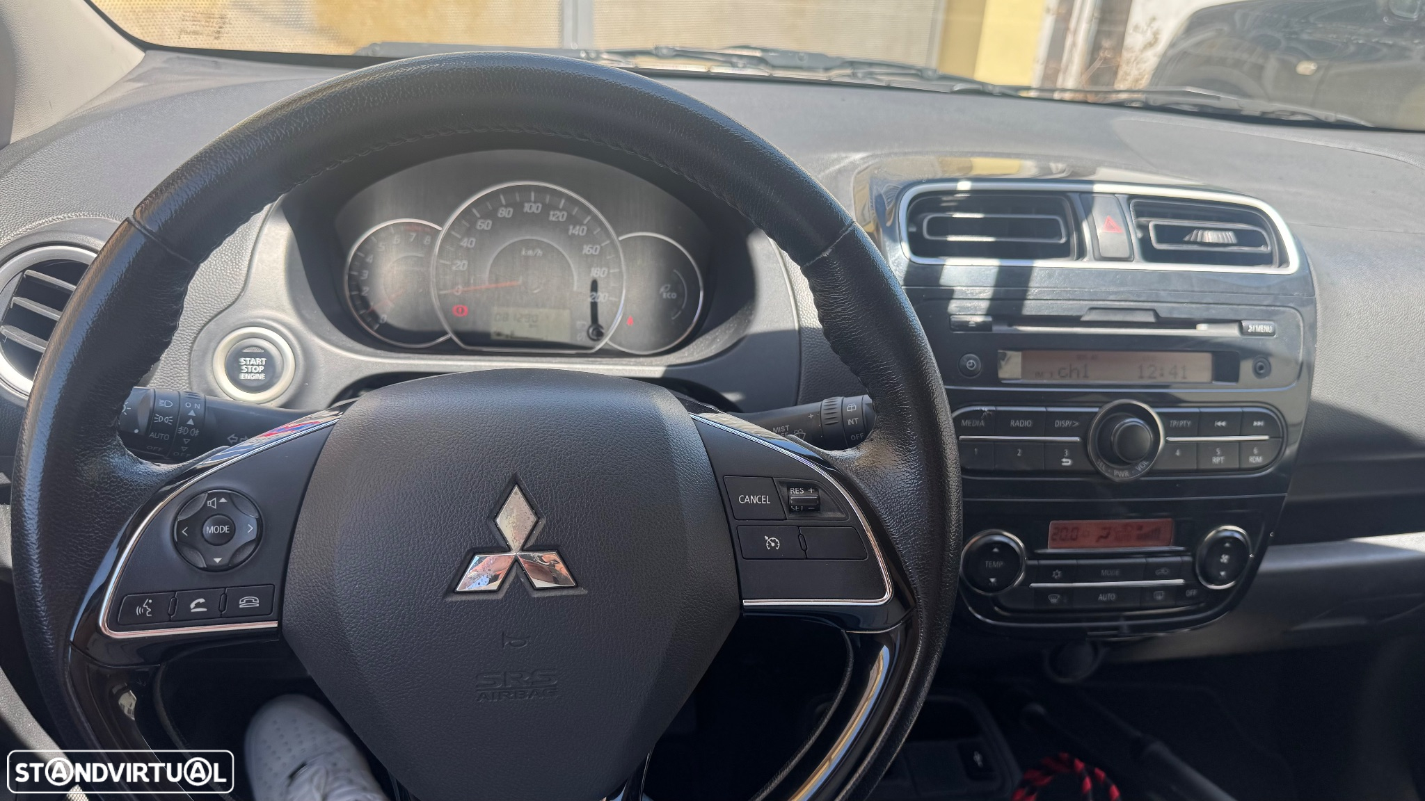 Mitsubishi Space Star - 15