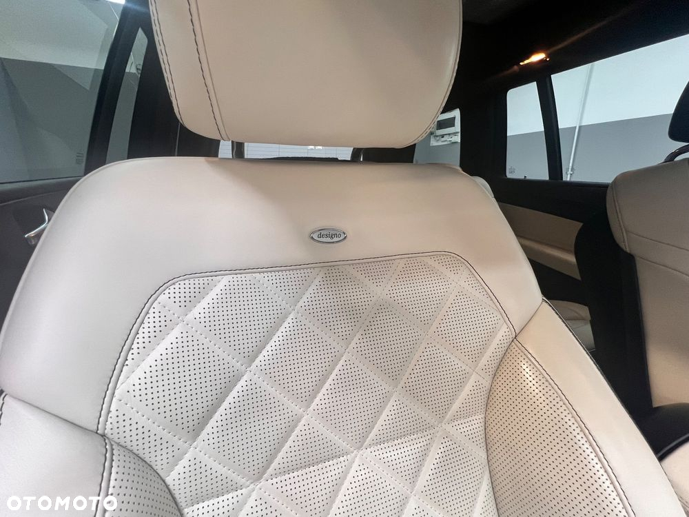 Mercedes-Benz GLS 350 d 4-Matic - 26