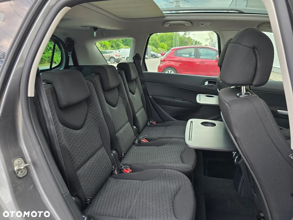 Peugeot 308 1.6 HDi Premium - 15