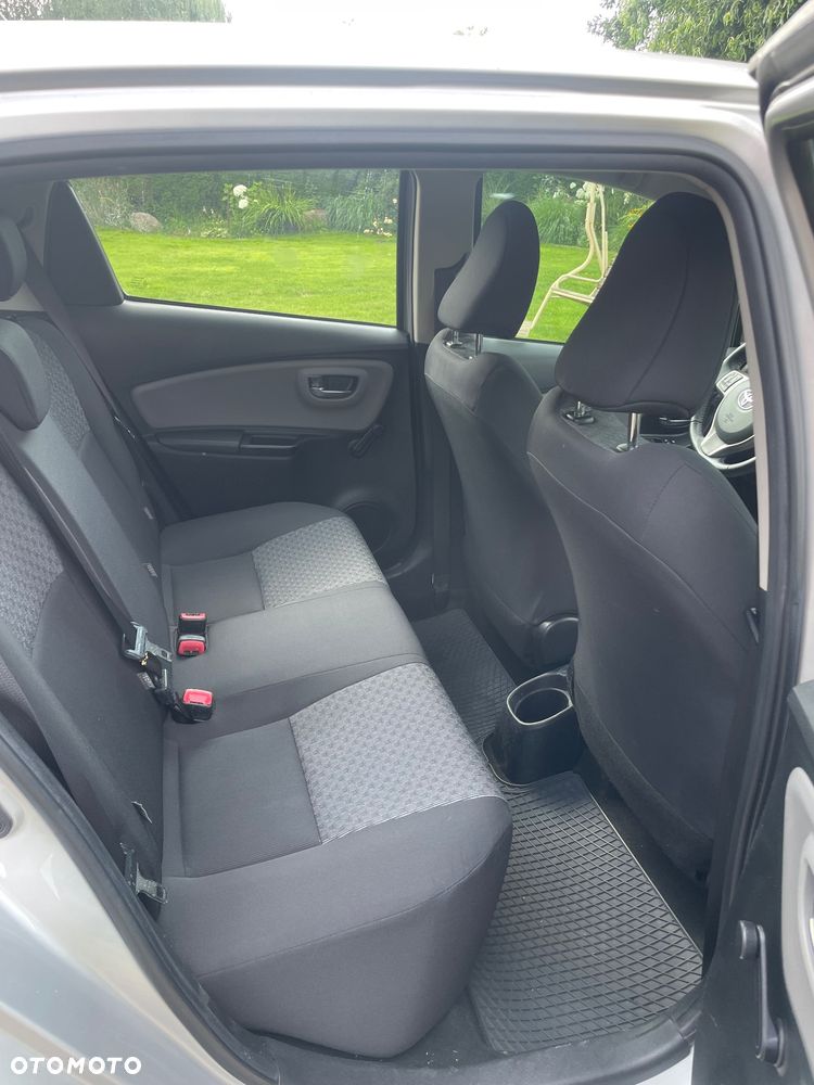 Toyota Yaris - 14