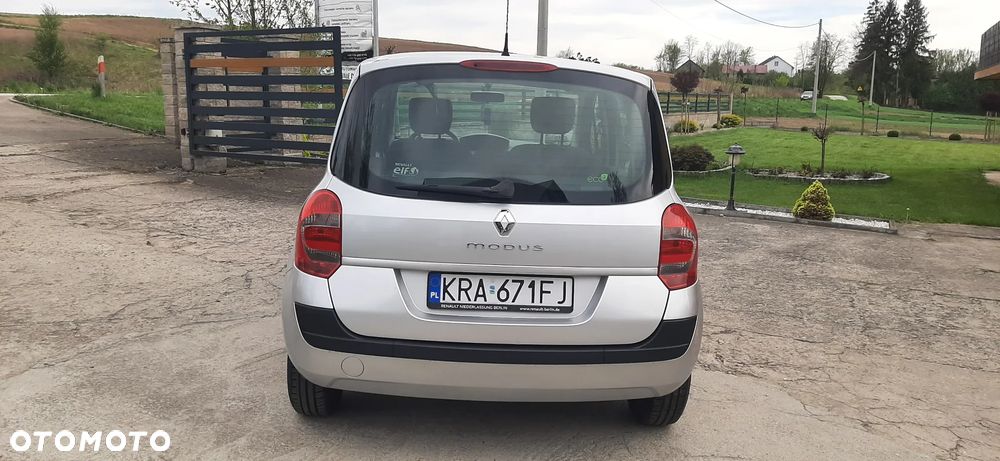 Renault Modus - 19