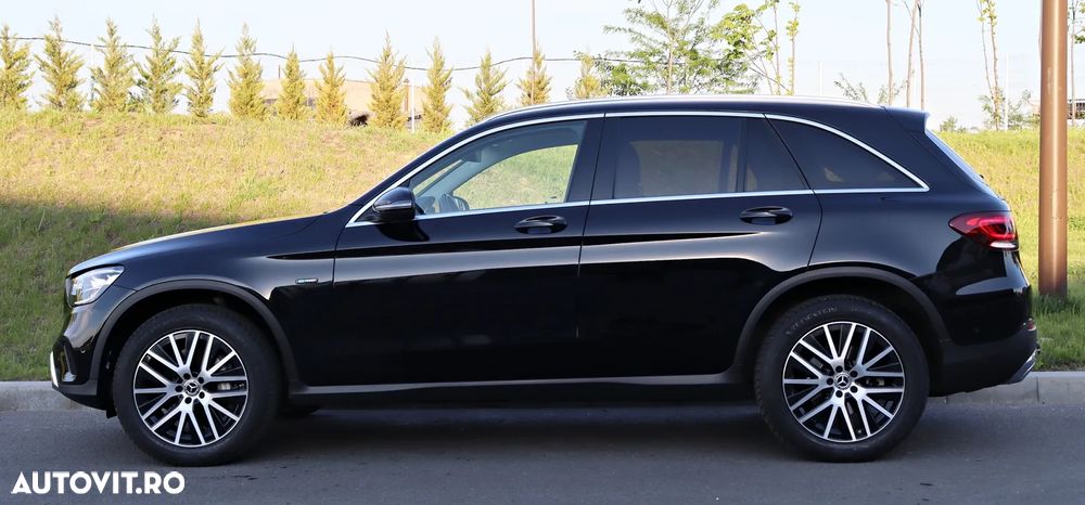 Mercedes-Benz GLC 300 e 4MATIC - 6
