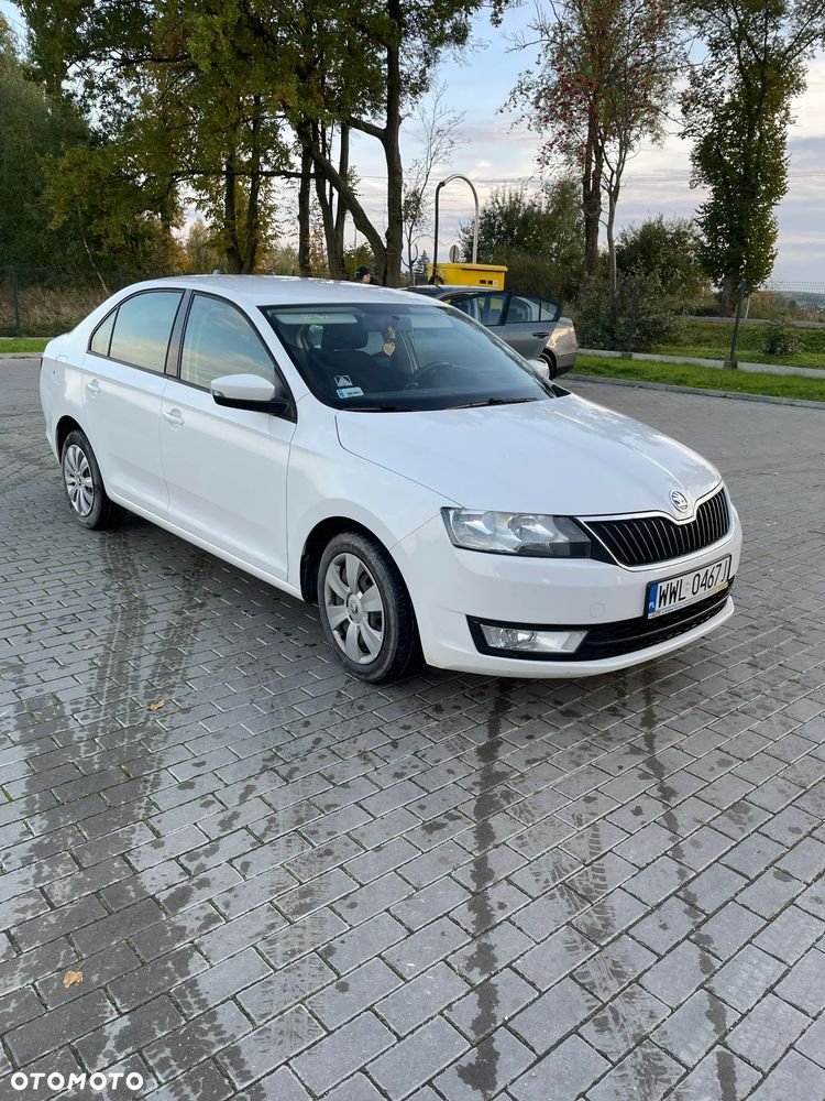 Skoda RAPID - 25