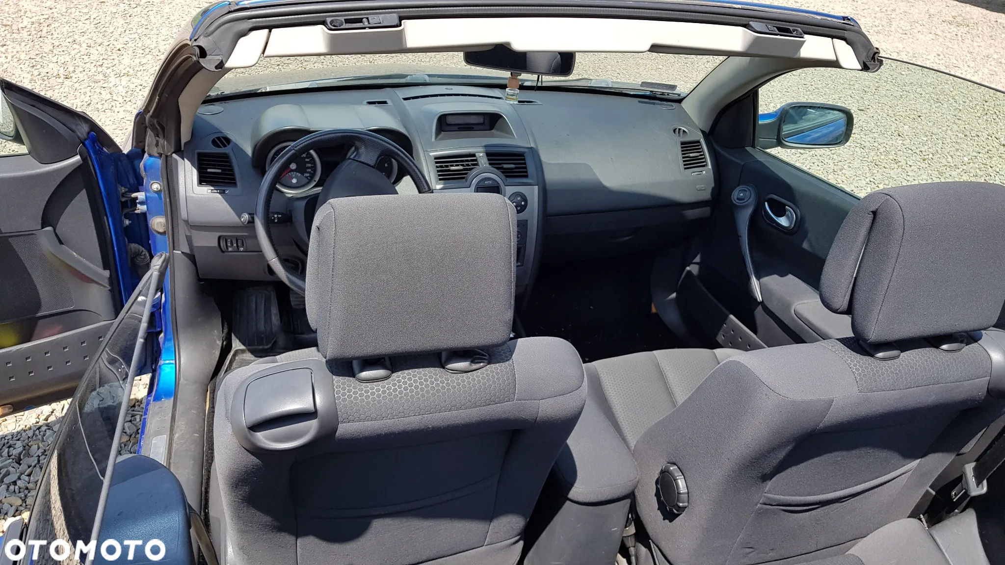 Renault Megane CC 1.6 Confort Authentique - 10