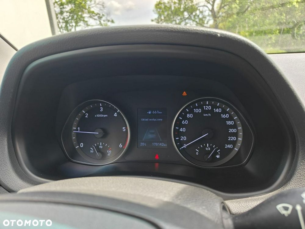 Hyundai i30 - 21