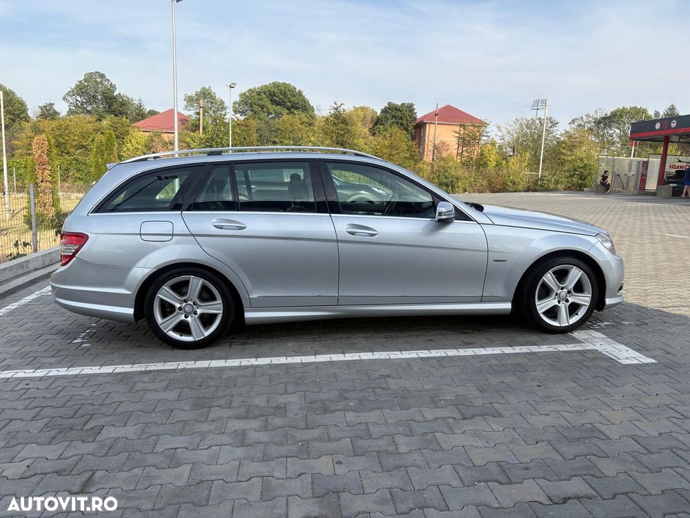 Mercedes-Benz C - 8