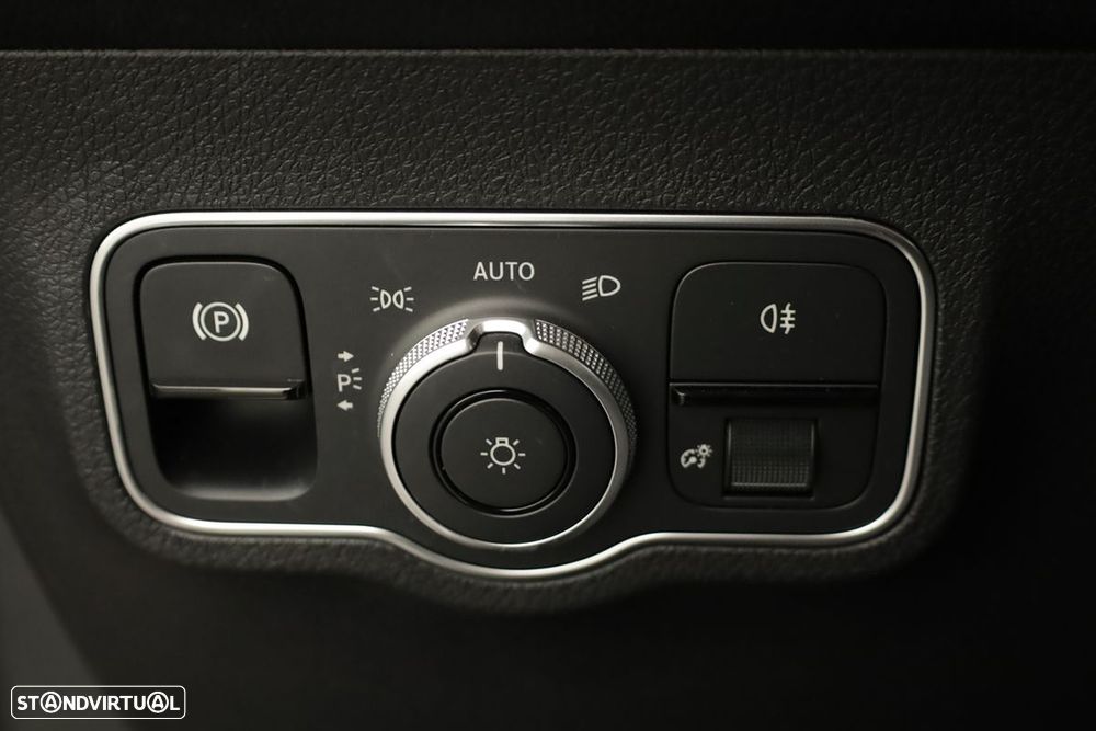 Mercedes-Benz EQB 250+ AMG Line - 19