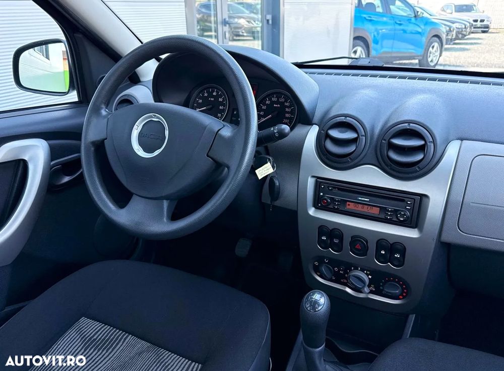 Dacia Sandero 1.2 16V - 9