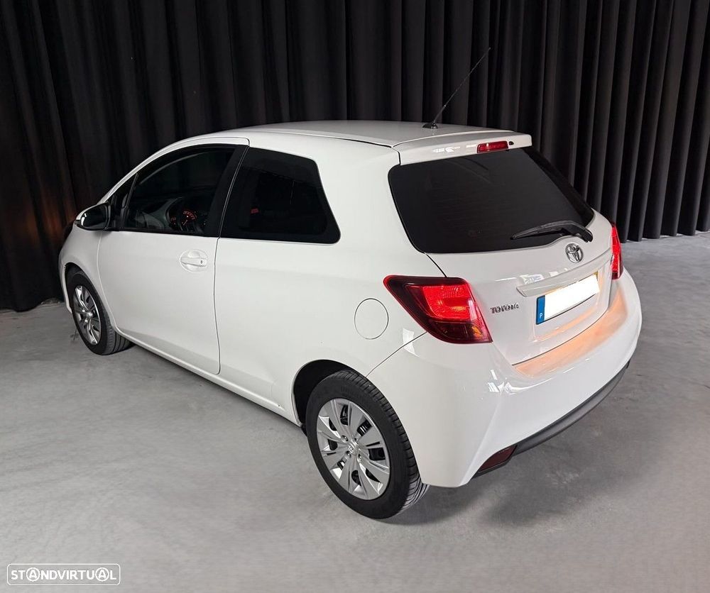 Toyota Yaris 1.4 D-4D ACtive+AC - 23