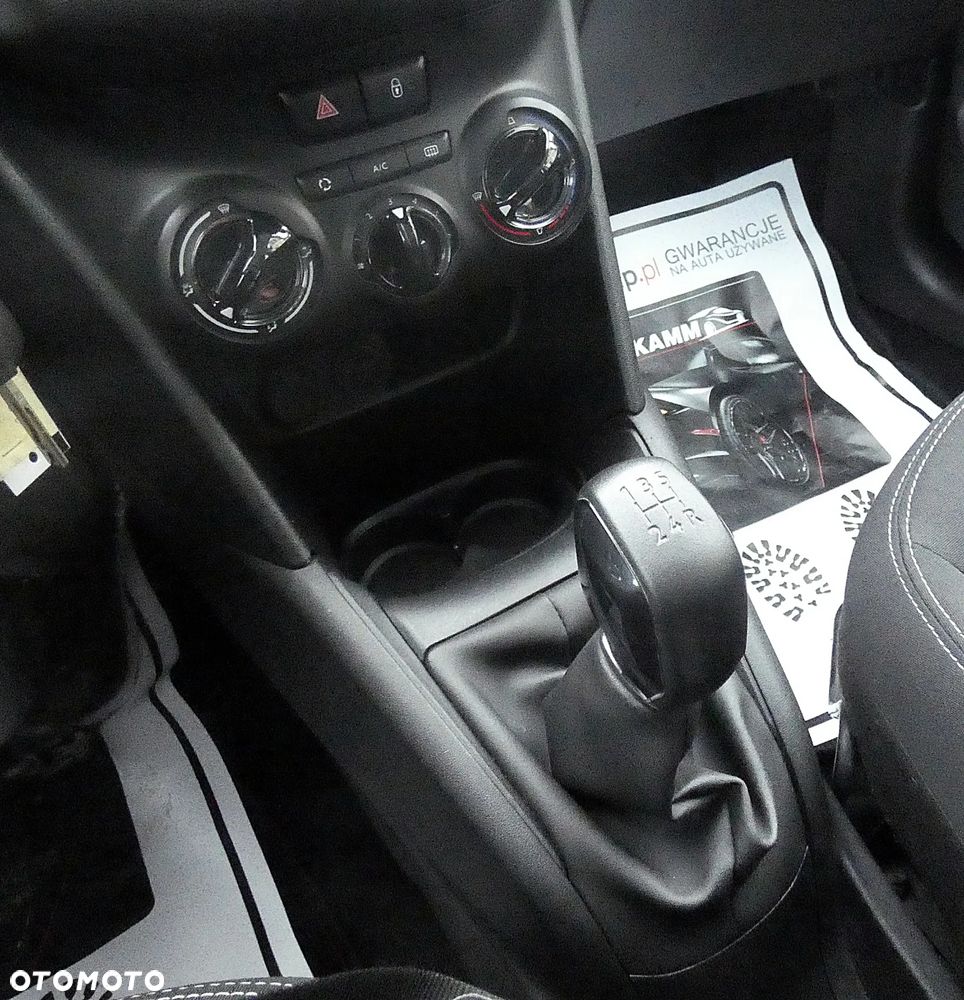 Peugeot 208 1.2 PureTech Active - 29