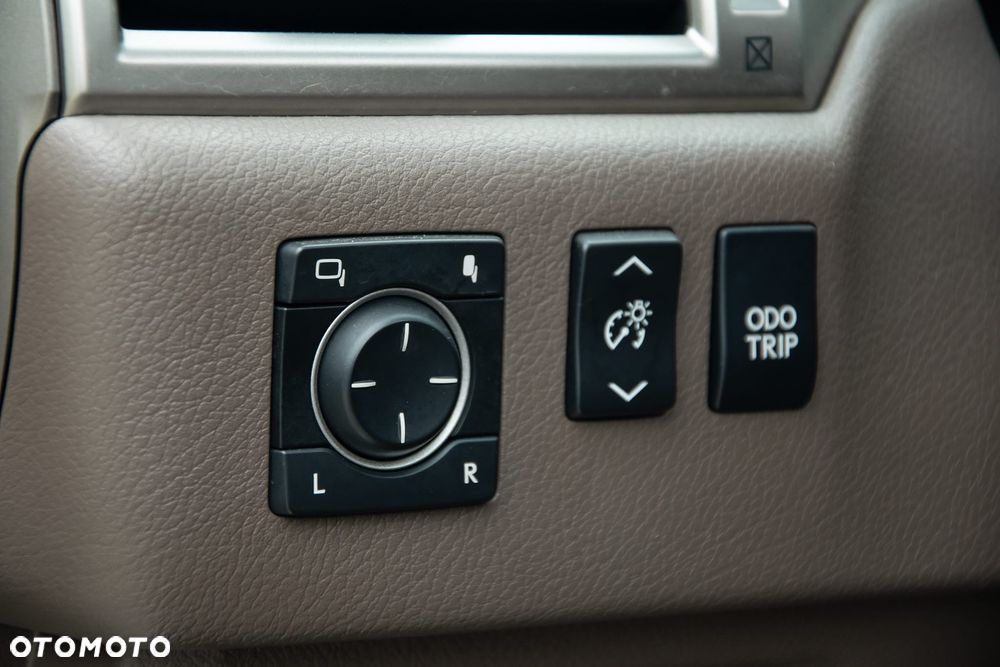 Lexus GX - 28