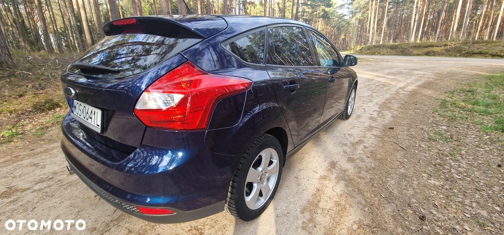 Ford Focus - 8