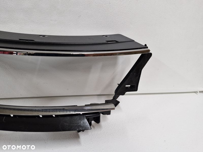 opel mokka b ii 2 ramka kratka osłona lampy prawy przód 9835213880 - 4