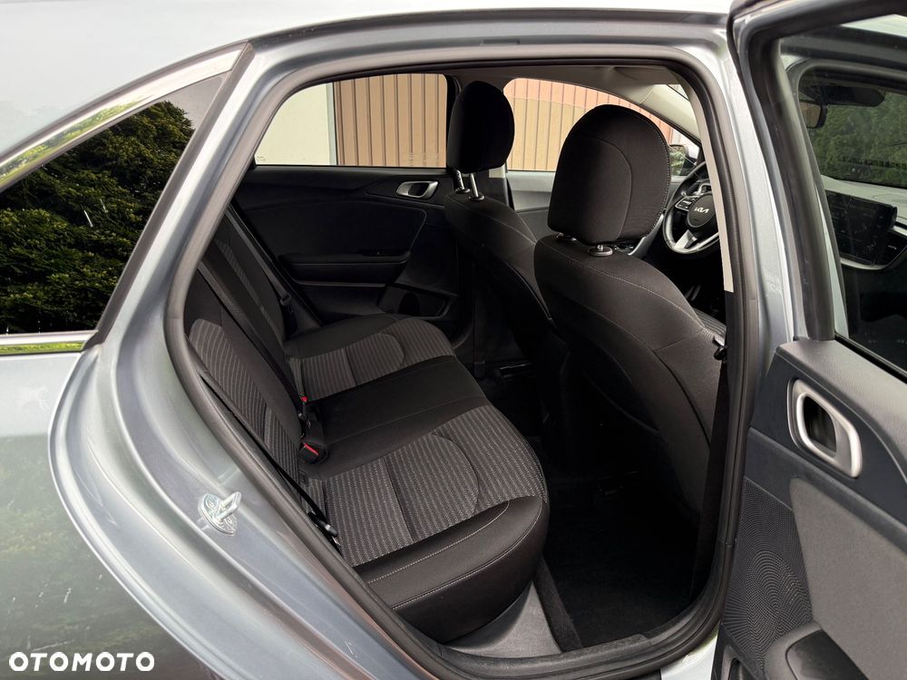 Kia Ceed 1.5 T-GDI M DCT - 10