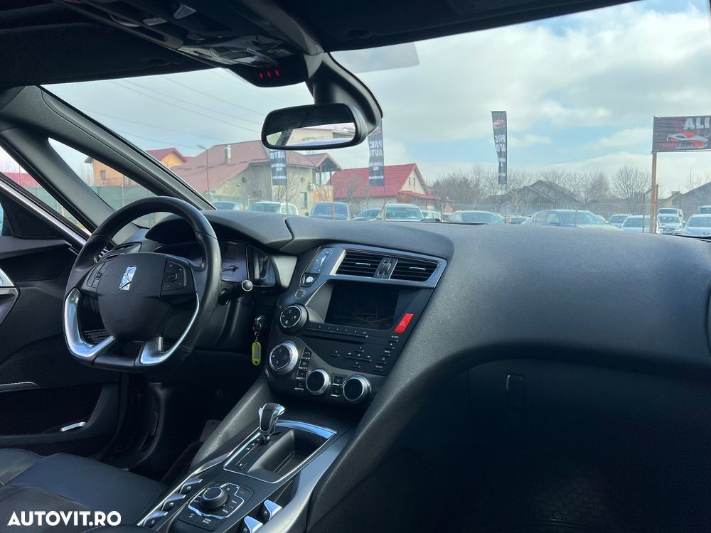 Citroën DS5 1.6 e-HDI Airdream BMP6 Chic - 10