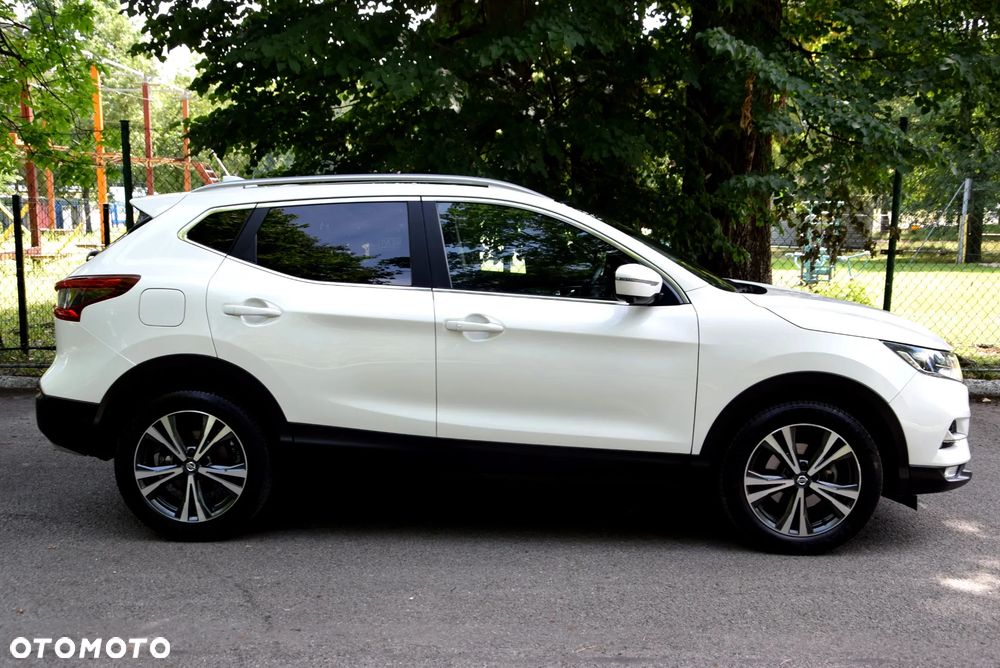 Nissan Qashqai 1.3 DIG-T N-Connecta - 6