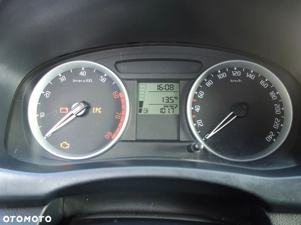 Skoda Roomster 1.4 16V - 10