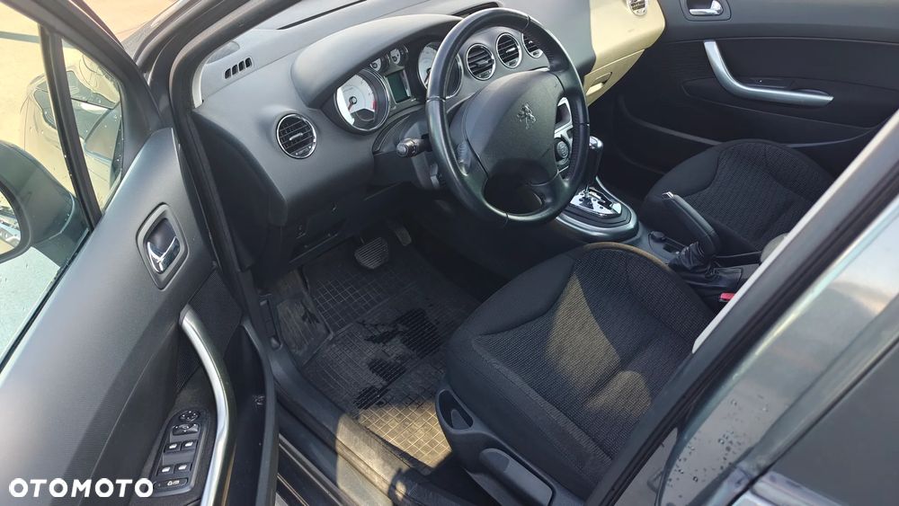 Peugeot 308 - 17