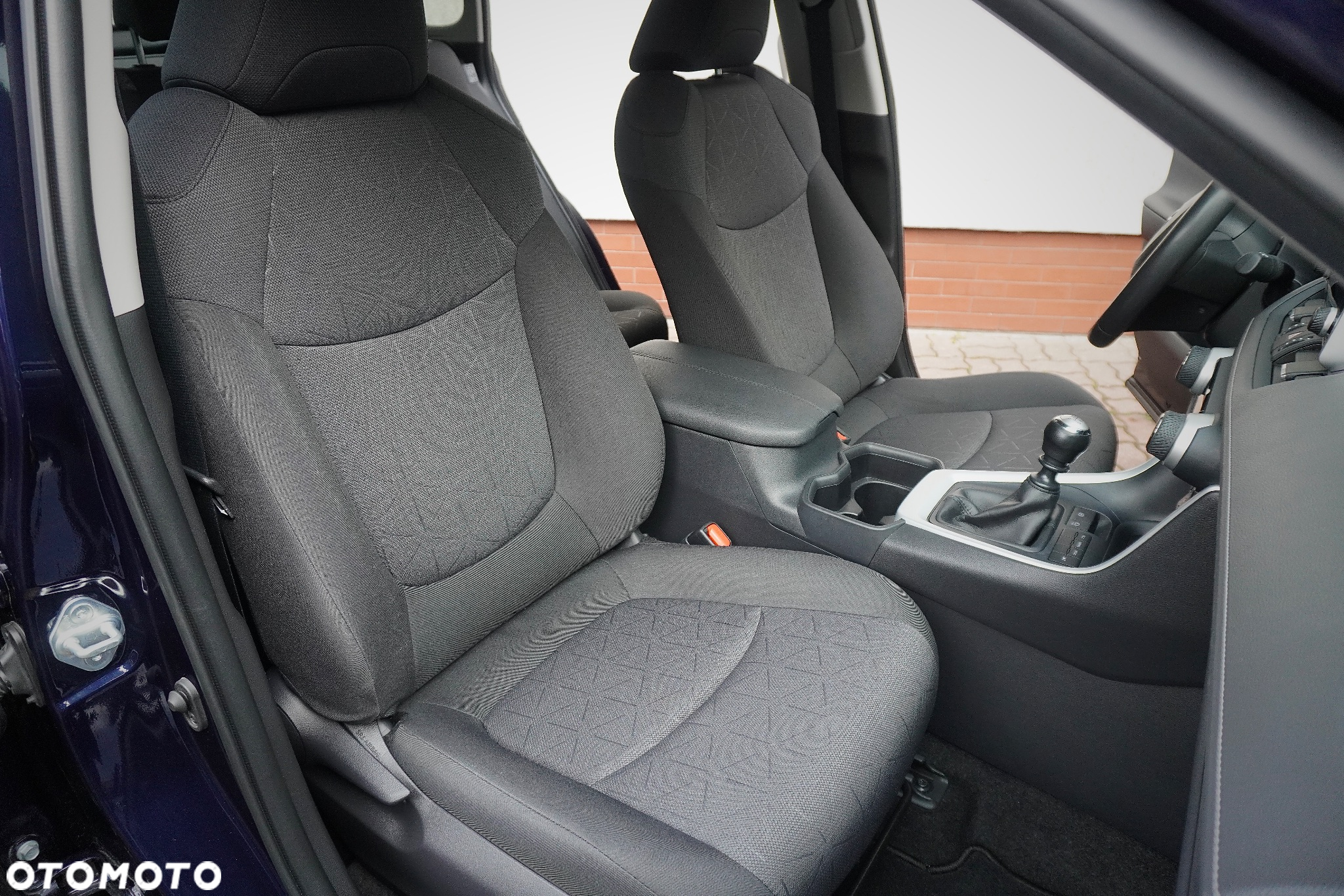 Toyota RAV4 2.0 Comfort 4x2 - 8