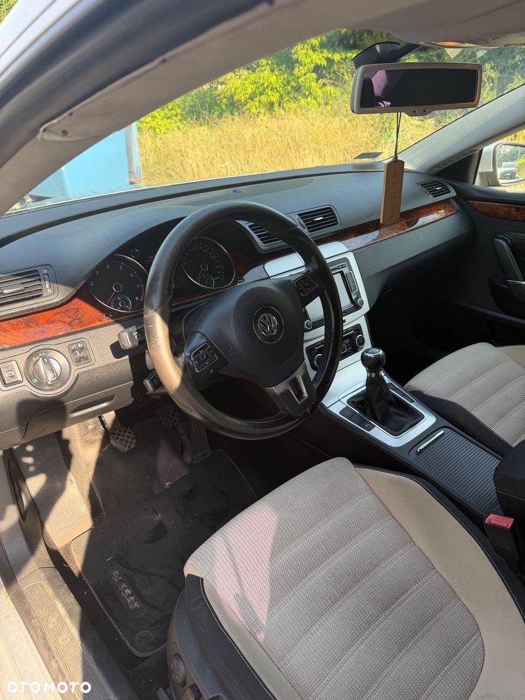 Volkswagen Passat CC 1.8 TSI - 10