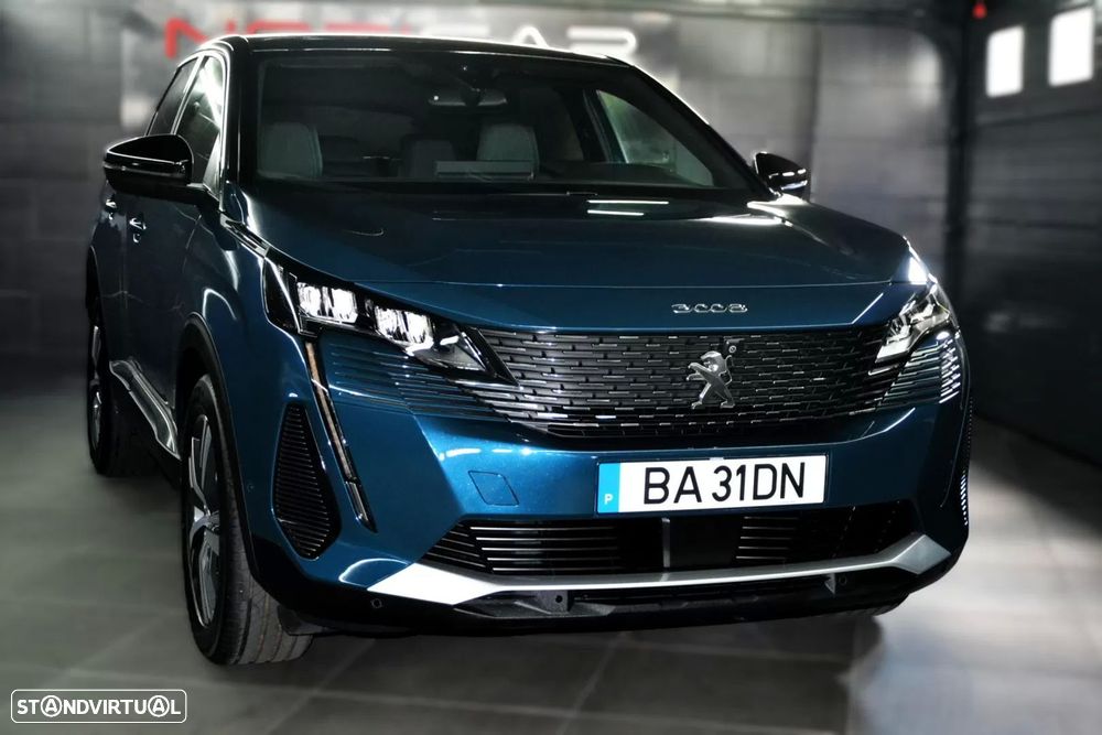 Peugeot 3008 1.5 BlueHDi Allure Pack EAT8 - 17