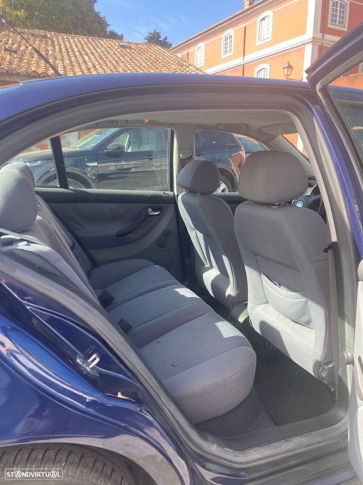 SEAT Toledo 1.9 TDI - 8