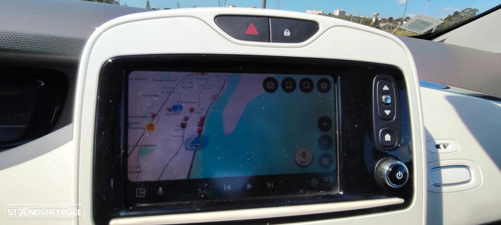 Renault Zoe (c/ Bateria) 22 kwh Life - 37