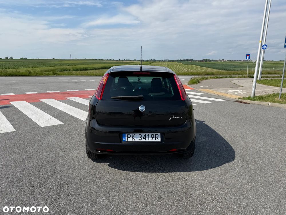 Fiat Grande Punto - 4