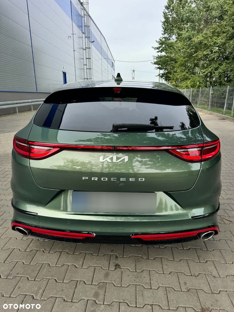 Kia ProCeed 1.6 T-GDI GT DCT - 9
