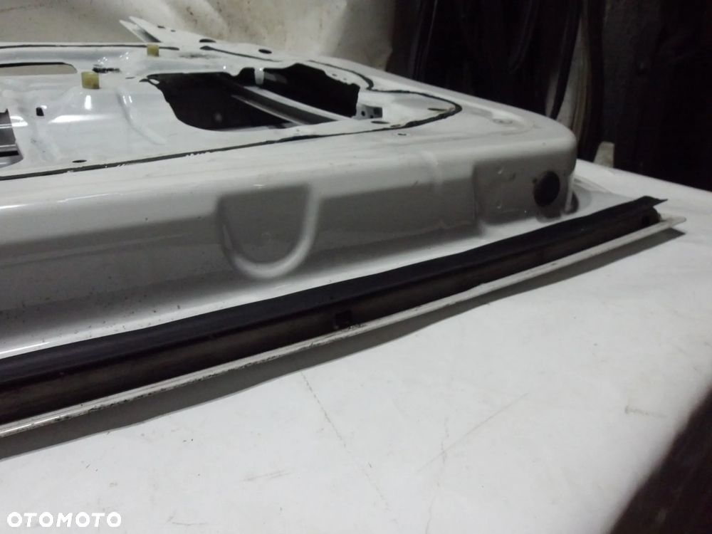 DRZWI LEWE BMW E82 E88 ALPINWEISS PIERWSZY LAKIER 457 F-VAT - 7