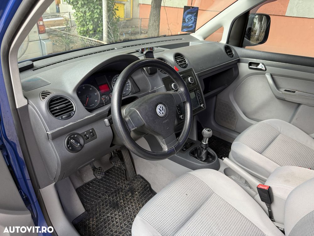 Volkswagen Caddy 1.9 Life (7-Si.) - 4