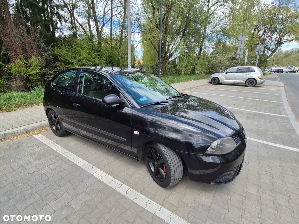 Seat Ibiza SC 1.4 16V Reference - 11
