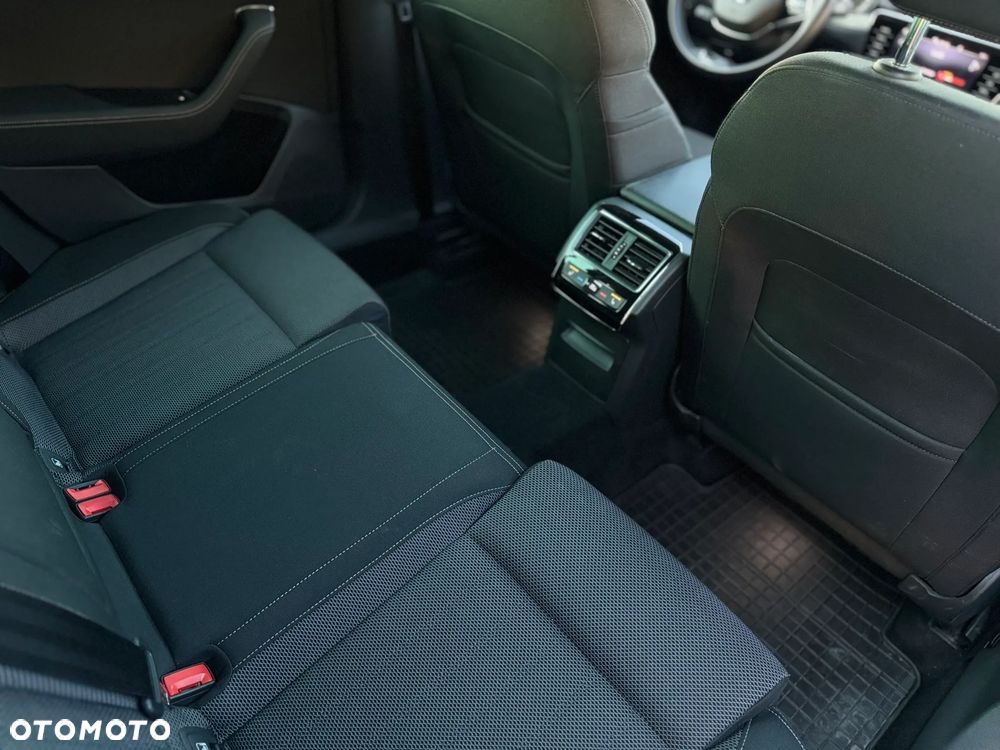 Skoda Superb 2.0 TDI SCR Style DSG - 10