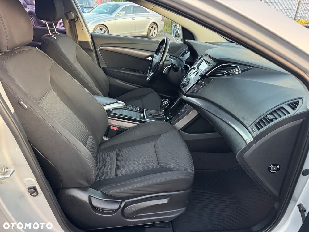 Hyundai i40 1.7 CRDi Comfort + - 28