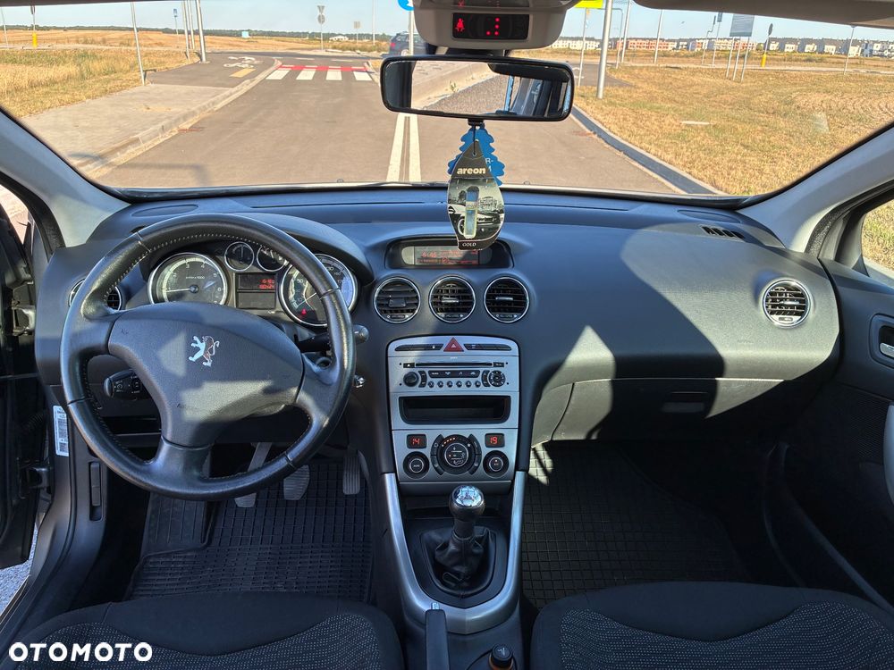Peugeot 308 120 VTi Premium - 6