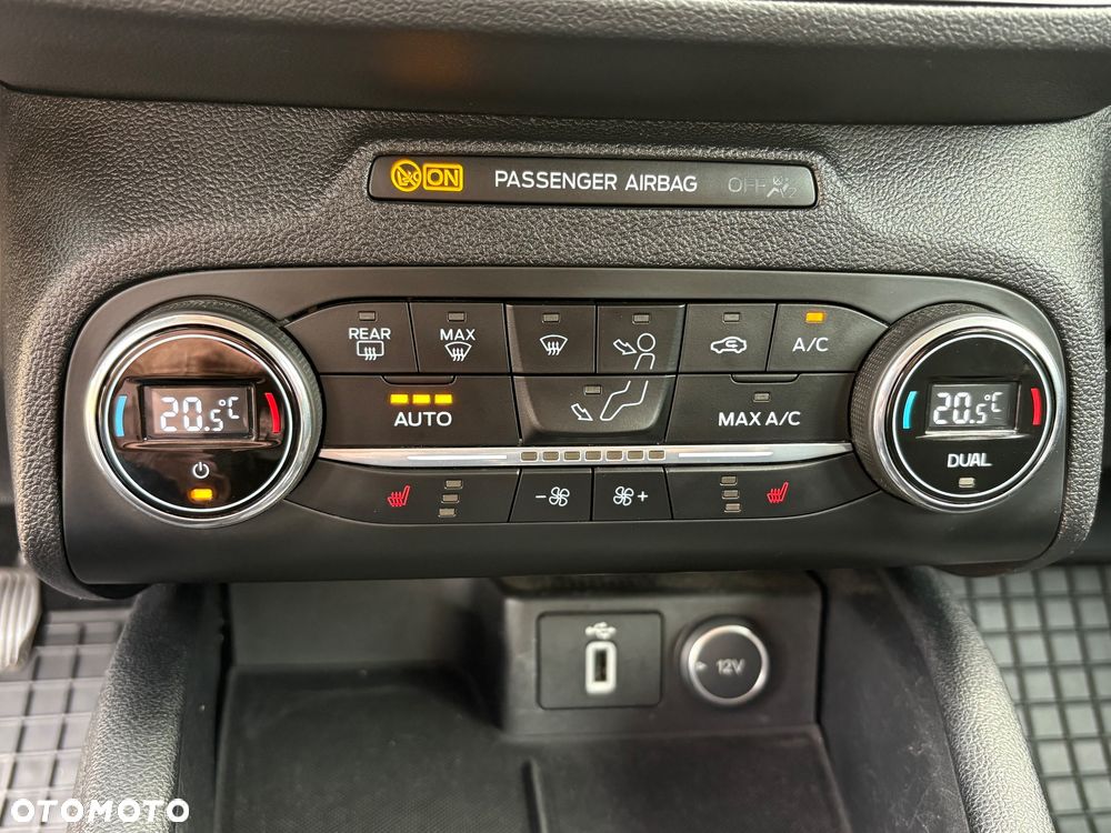 Ford Focus 1.5 EcoBlue STart-Stopp-System TITANIUM - 14