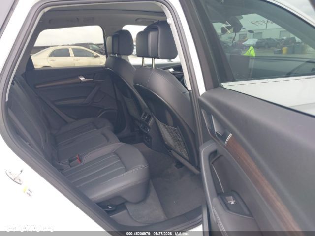 Audi Q5 40 TFSI quattro S tronic S line - 9