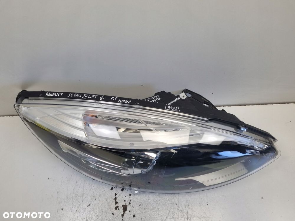 LAMPA PRAWA Renault Scenic III 13-16r LIFT PRZEDNIA PRAWY PRZÓD - 2