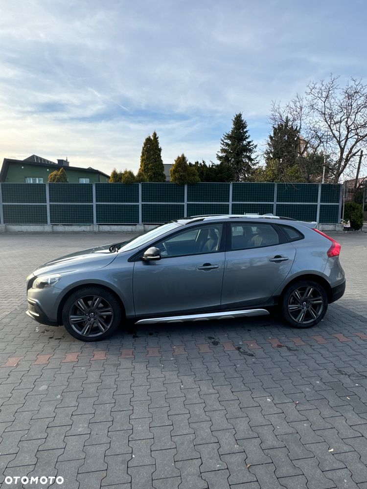 Volvo V40 Cross Country D3 Drive-E Momentum - 7