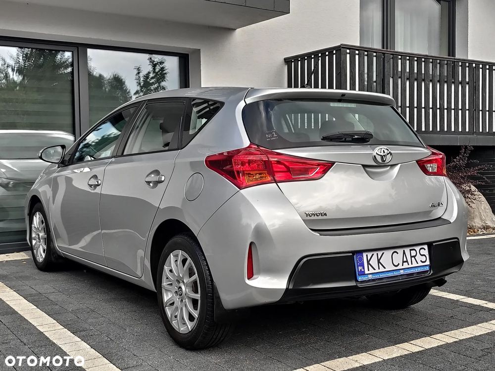 Toyota Auris 1.33 VVT-i Comfort - 5