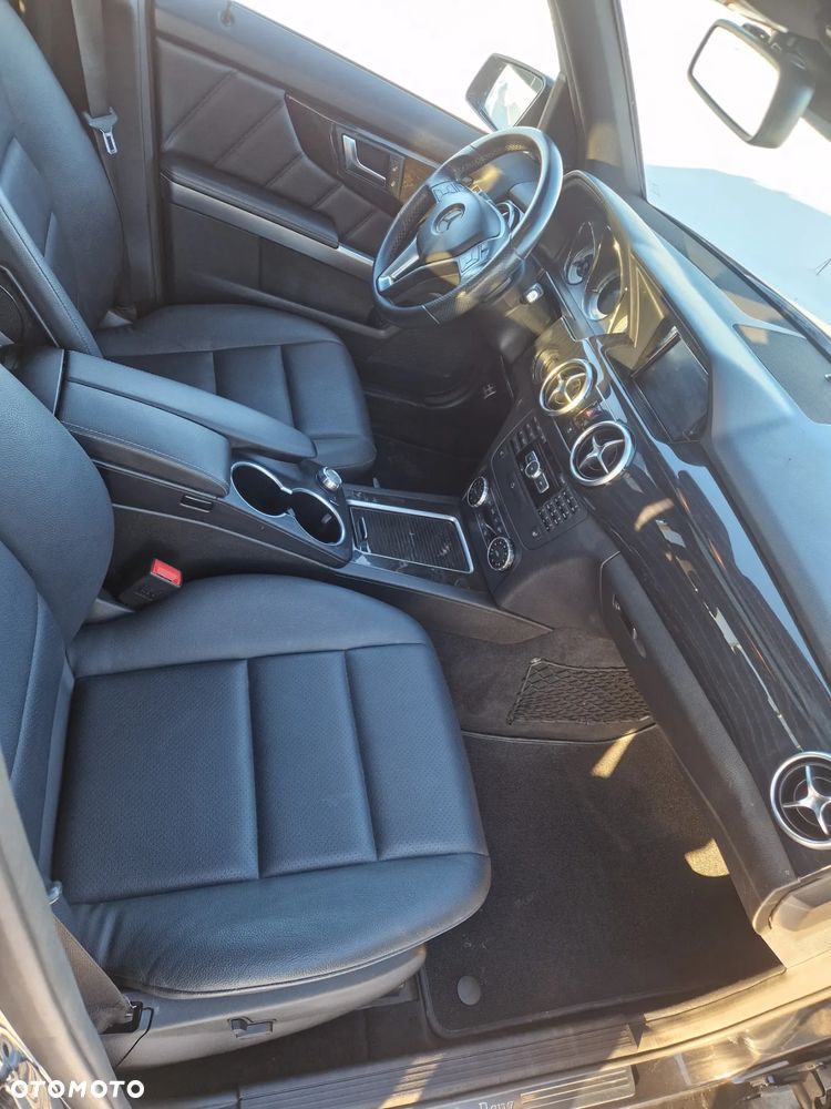 Mercedes-Benz GLK 250 CDI DPF 4Matic BlueEFFICIENCY 7G-TRONIC - 12