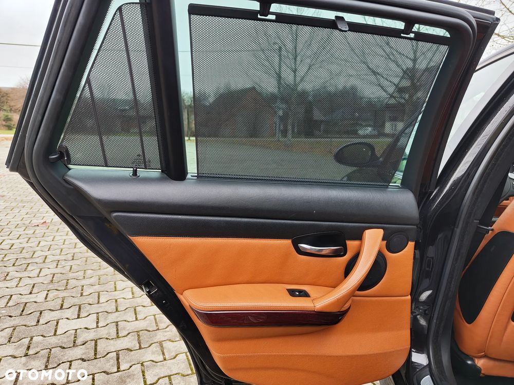 BMW Seria 3 - 22