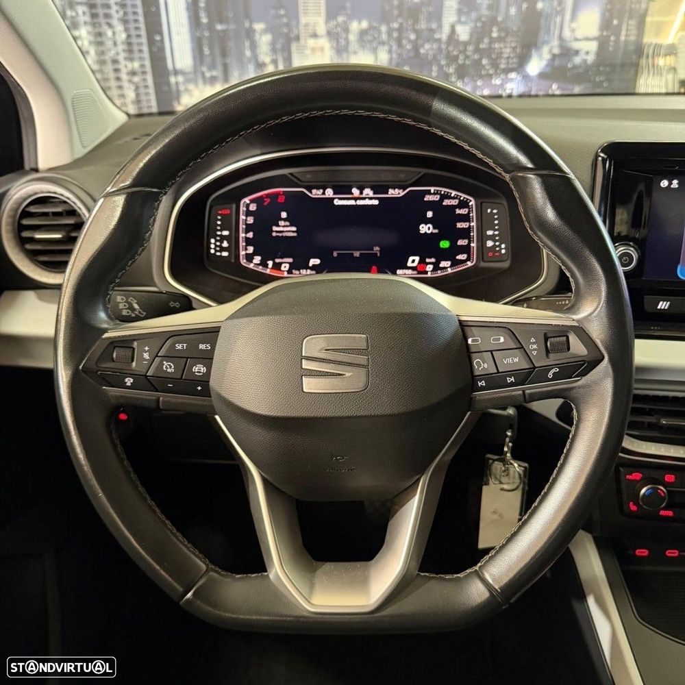 SEAT Arona - 7