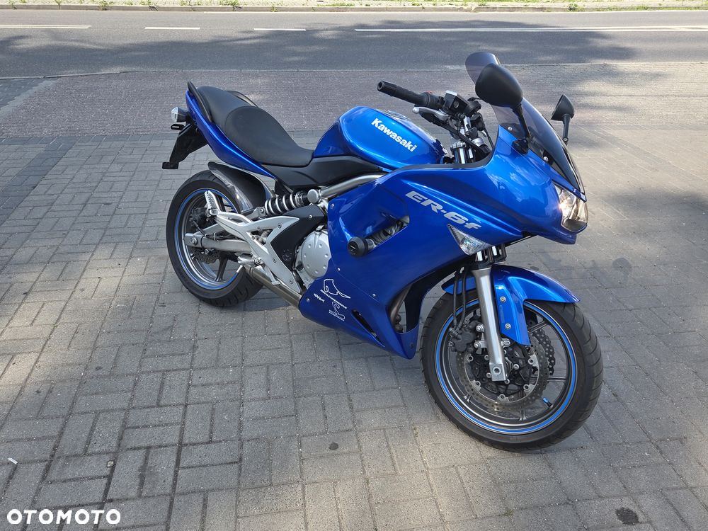 Kawasaki ER - 14
