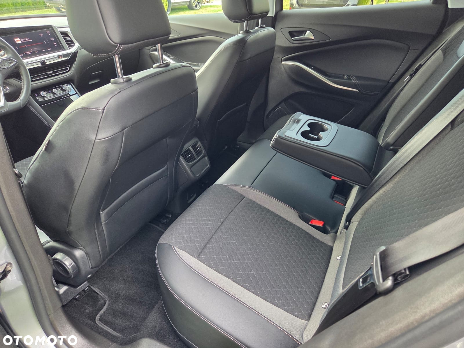 Opel Grandland 1.6 T PHEV GS - 37