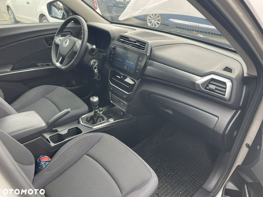 SsangYong/KGM Tivoli 1.5 T-GDI 4WD Amber - 10