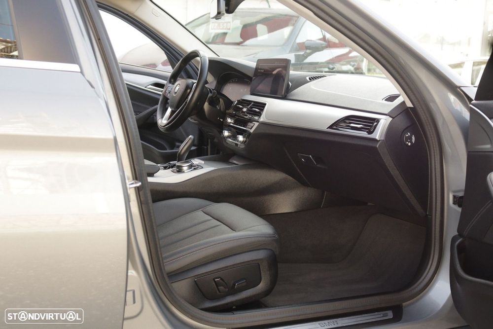 BMW 520 d Auto - 24