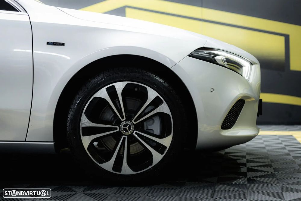 Mercedes-Benz A 250 e Progressive - 12