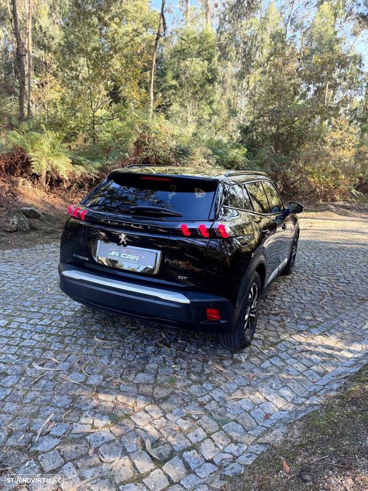 Peugeot e-2008 50 kWh GT - 11