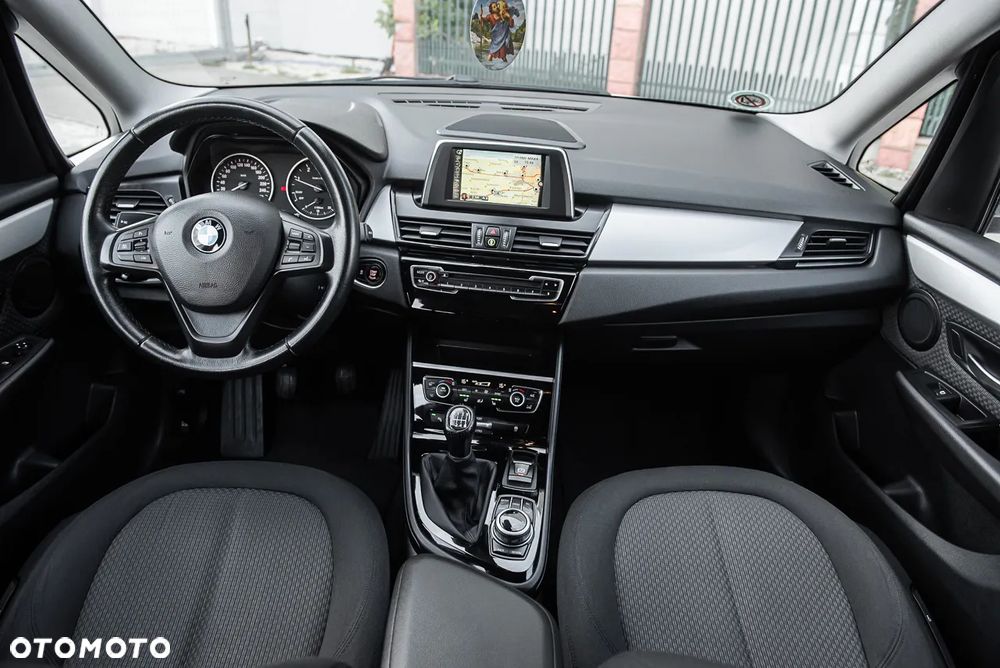 BMW Seria 2 218d Active Tourer Luxury Line - 27
